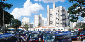 Mato Grosso do Sul recebe veículos e unidades móveis de saúde