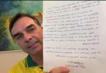 Moraes suspende visitas de Flávio a Bolsonaro na prisão domiciliar