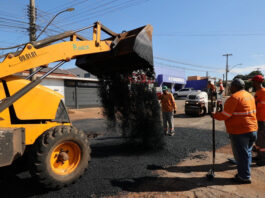 Obras de recuperação de asfalto deteriorado avançam e chegam à Rua General Osório