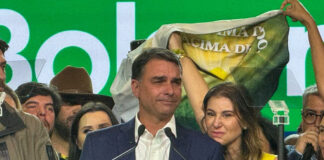 PL oficializa candidatura de Flávio Bolsonaro à Presidência