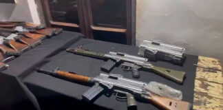 Policial paraguaio é preso com 20 fuzis que seriam enviados para facções no Brasil