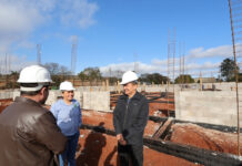 Prefeito vistoria obra emblemática que vai transformar a saúde de Dourados