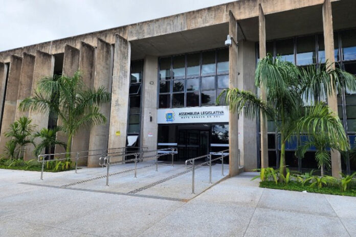 Projeto obriga empresas a enviar boletos com 10 dias de antecedência e multa de R$ 5,5 mil_6a5ae08b1e482.jpeg