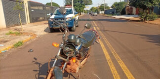 Retorno feito por caminhonete deixa motociclista entre a vida e a morte em Dourados