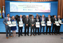 Sicredi Centro-Sul MS/BA recebe Medalha do Mérito Legislativo em homenagem ao cooperativismo sul-mato-grossense