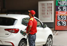 Aumento de etanol na gasolina divide opiniões sobre impacto em carros