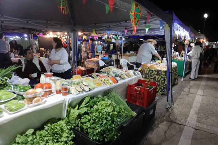 Com entrada de pet, Feira dos Ipês reúne gastronomia, artesanato e música nesta terça_6a8513e3ed0ad.jpeg