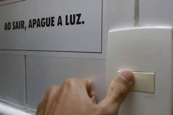 Conta de luz seguirá mais cara em agosto com manutenção da bandeira amarela_6a6ea87e35aff.jpeg