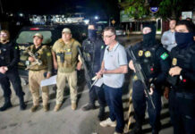 Neno Razuk é levado para presídio em Campo Grande após prisão na Bolívia