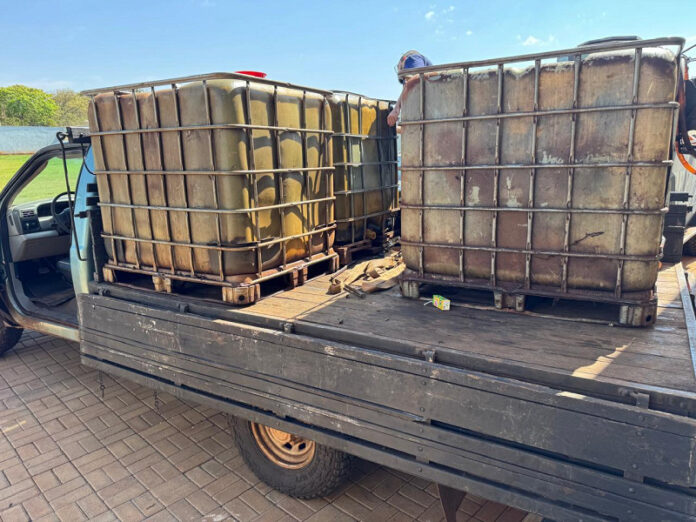 PRF prende motorista de caminhonete transportando maconha em tanques de combustível_6a7d2717a8562.jpeg