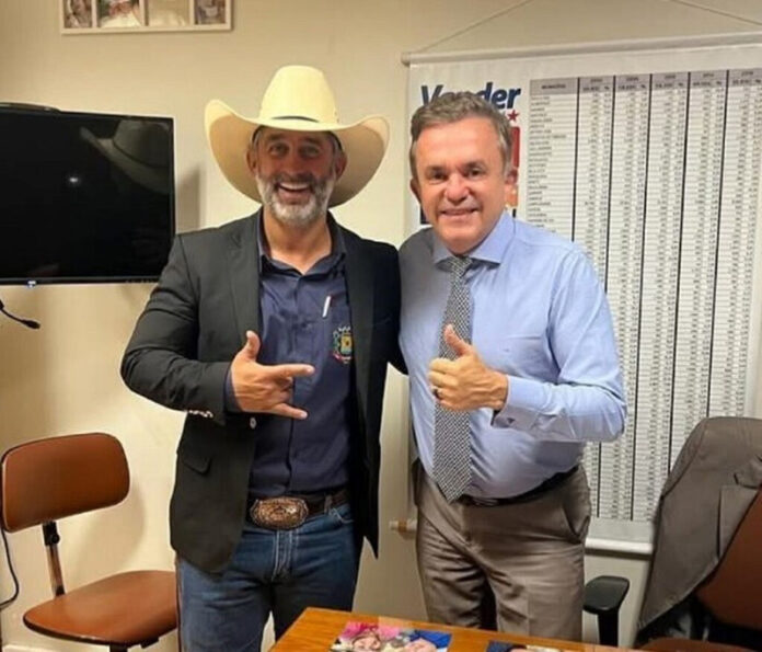 Vander Loubet agradece apoio de Juliano Ferro após declaração provocar reação no PL_6a7fcd3844798.jpeg